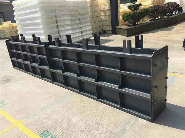 1640749993766984.jpg 防撞墻模具10.jpg