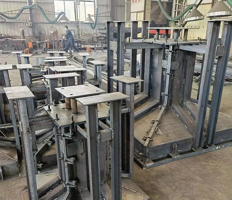 1657499643687706.jpg 獨立基礎墩模具1.jpg