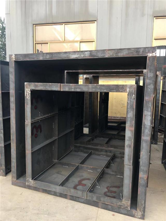 1681861382241264.jpg 方井模具1.jpg